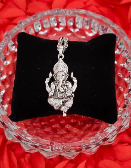 New Special Design Ganpati Necklace (1)